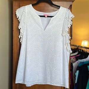 Lilly Pulitzer size medium white top.